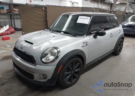 2013 Mini Hardtop Cooper S из США, поврежденный, VIN WMWSV3C54DT480225